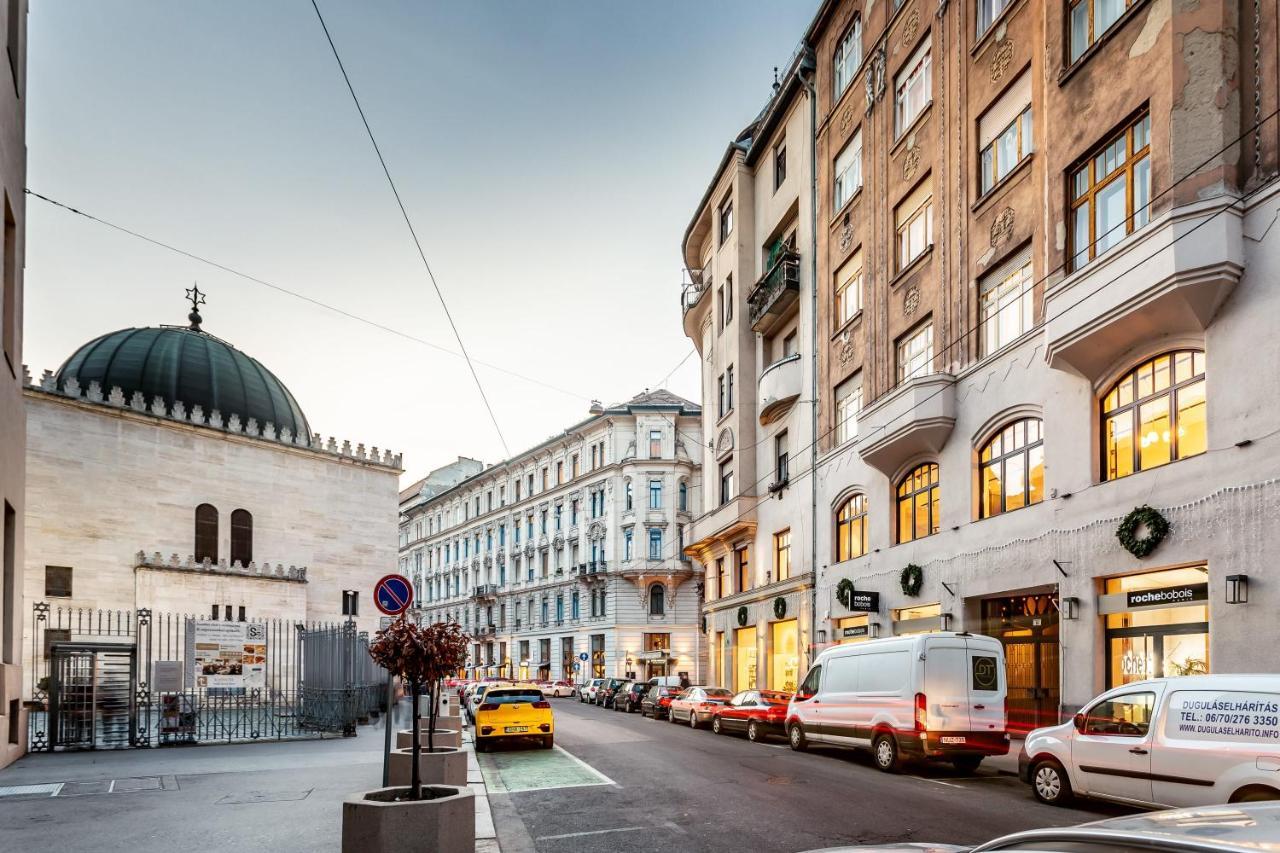 Extra Modern * Budapesta