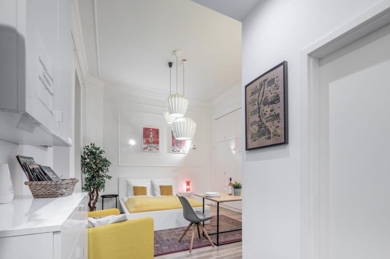 Extra Modern Budapesta